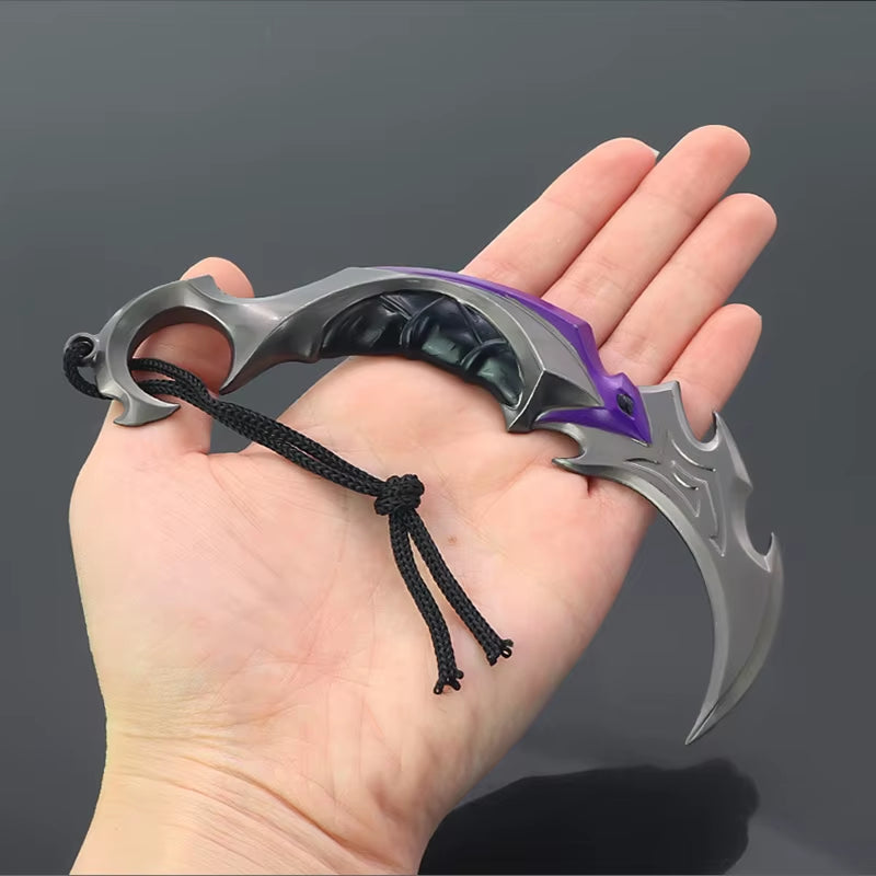 Valorant Weapon 15Cm Melee Reaver Karambit Knife Metal M4 Game Peripheral Samurai Sword Alloy Model Keychain Knife Gift Kids Toy